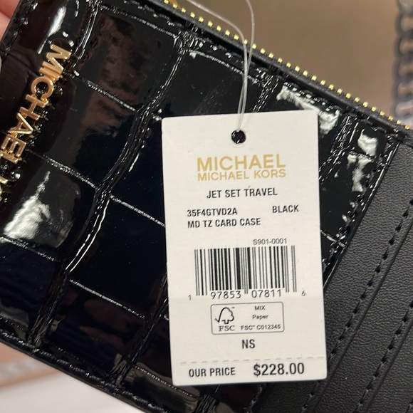 MICHAEL KORS JET SET TRAVEL MEDIUM TZ CARD CASE IN BLACK CROCODILE 
NWT - Picture 4 of 16